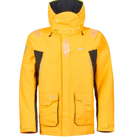Profiter de navigations en mer confortables et s&eacute;curis&eacute;es gr&acirc;ce aux v&ecirc;tements Musto qui am&eacute;liorent chaque sortie